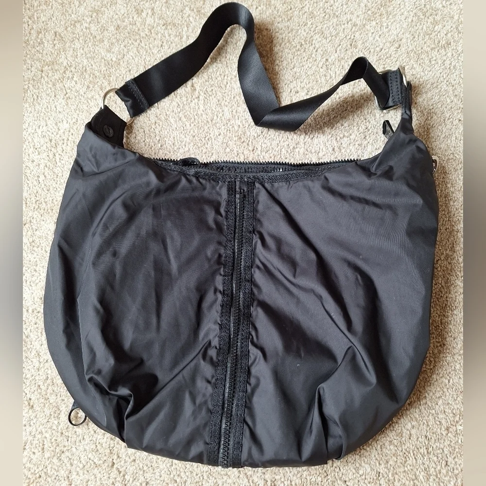 Kipling Nylon Crossbody/Shoulder Bag. Black with blue accents.